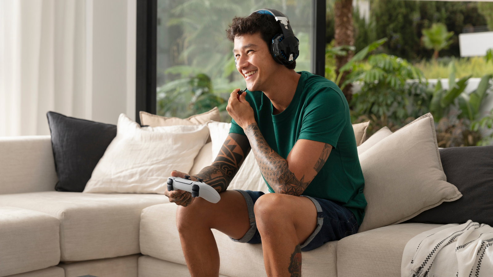 Top Mobile Picks & The Best PS5 Games To Play Right Now